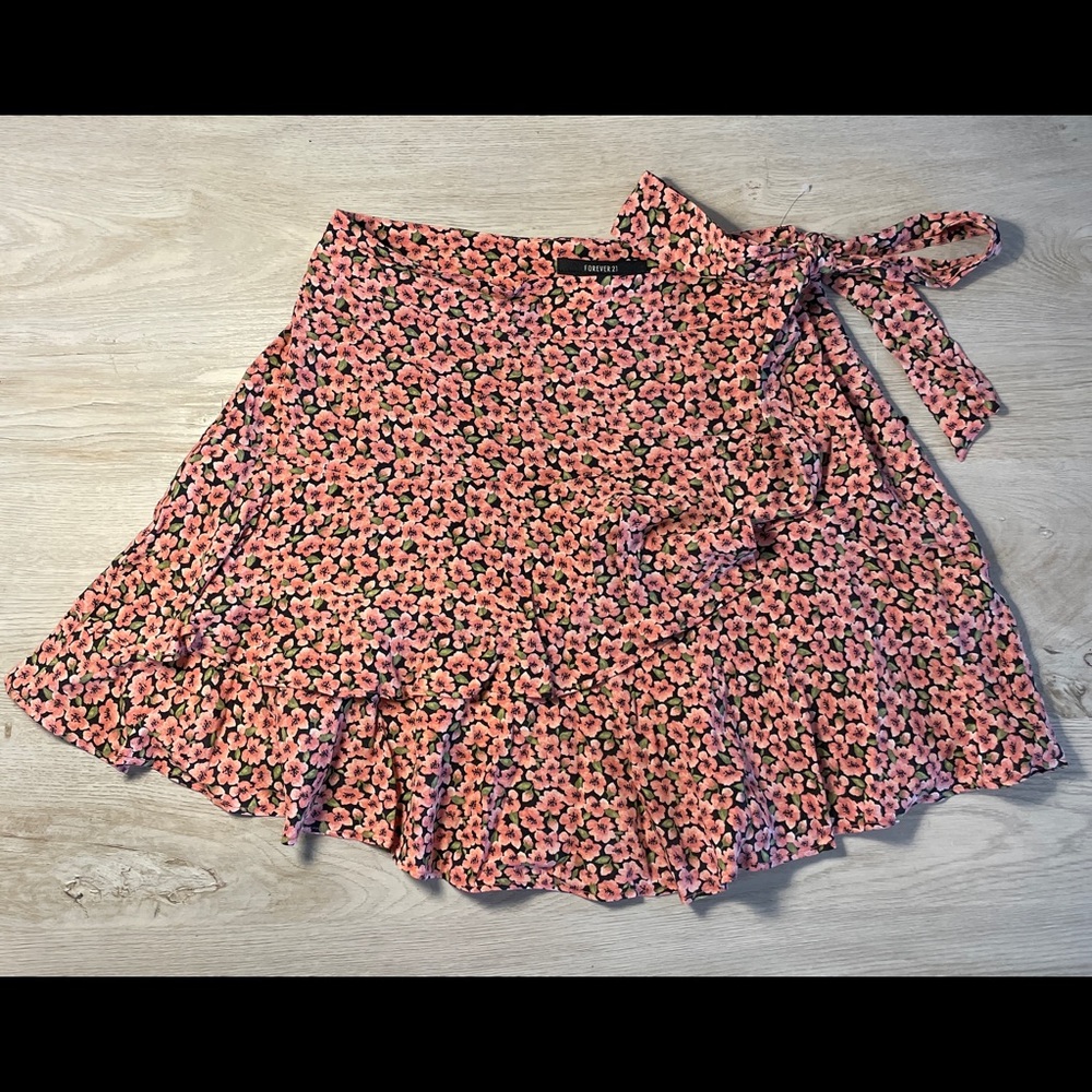 Forever21 skirt